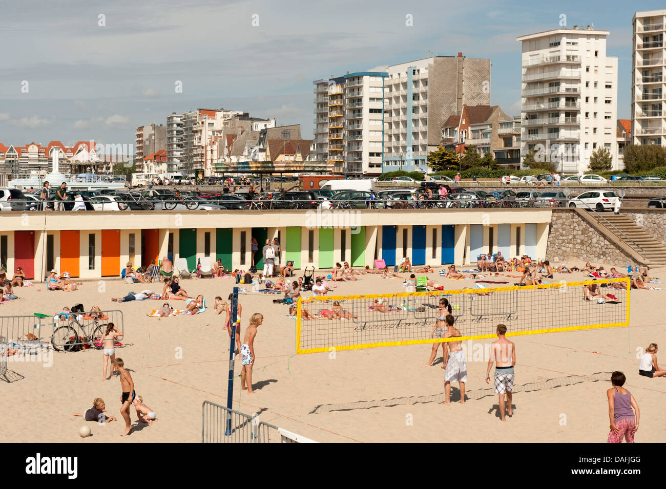 Busy touristischen Strand Sommer Le Touquet Frankreich Stockfoto