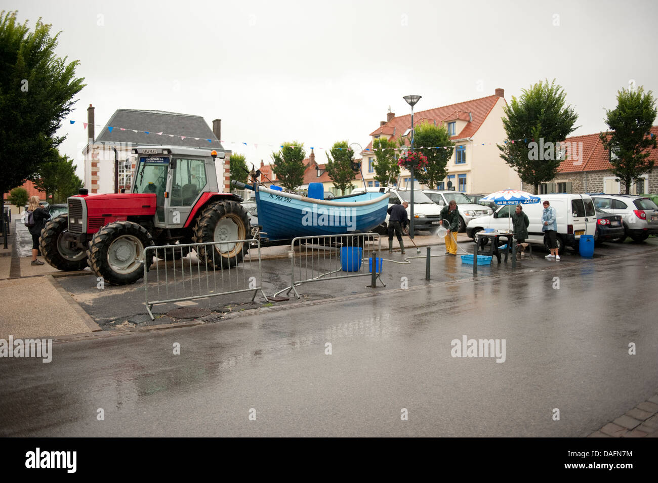 Nassen windigen kalten Dorfplatz Wissant Frankreich Stockfoto