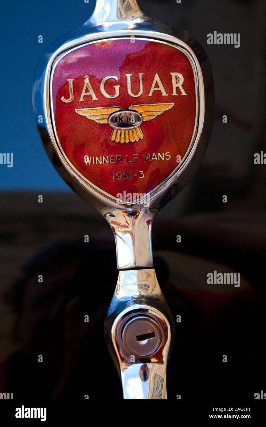 Oldtimer Jaguar XK140 motor in Mdina, Malta Stockfoto