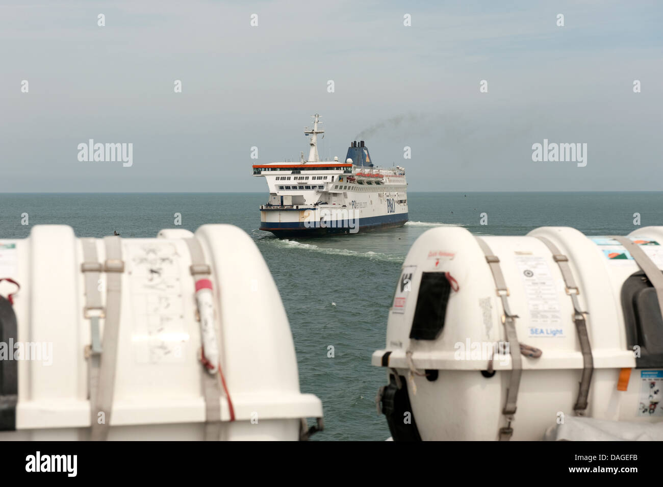 Cross Channel Fähre Rettungsboote englische Calais Frankreich Stockfoto