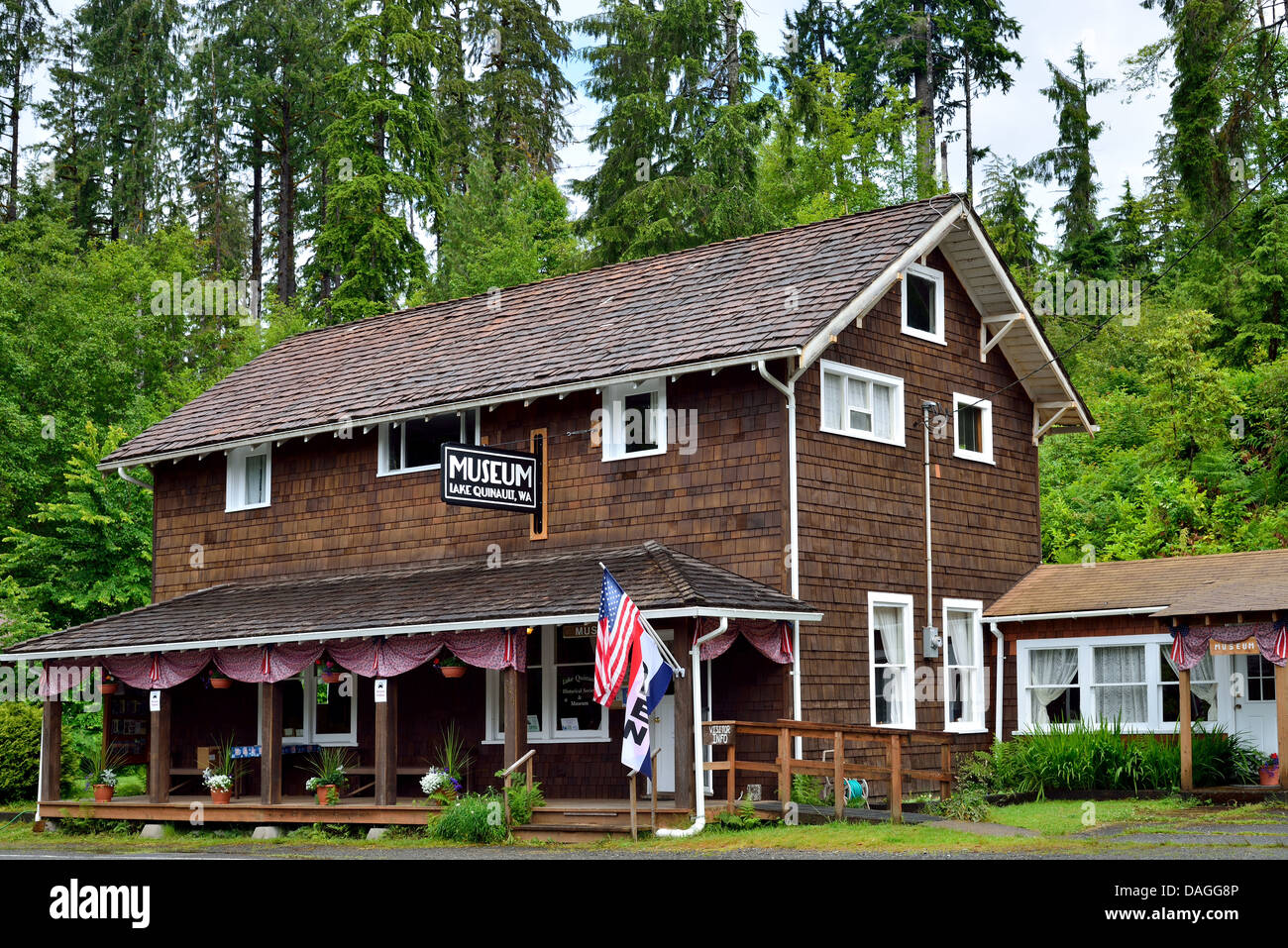 Museum am Lake Quinault. Olympic Nationalpark, Washington, USA. Stockfoto