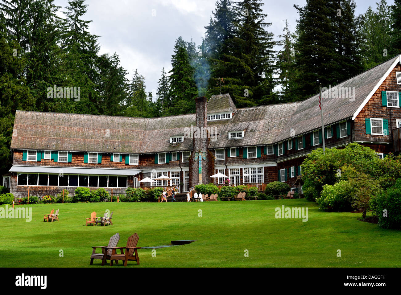 Historische Lake Quinault Lodge. Olympic Nationalpark, Washington, USA. Stockfoto