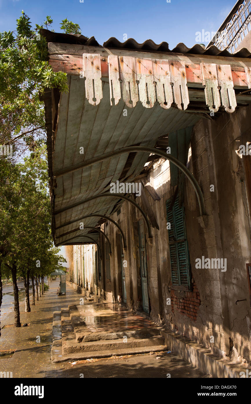 Afrika, Eritrea, Massawa, Tualud, ehemaligen Railway Station Baldachin Stockfoto