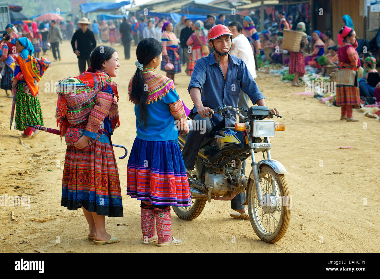 Hmong Frauen am Markt, können Cau Stockfoto