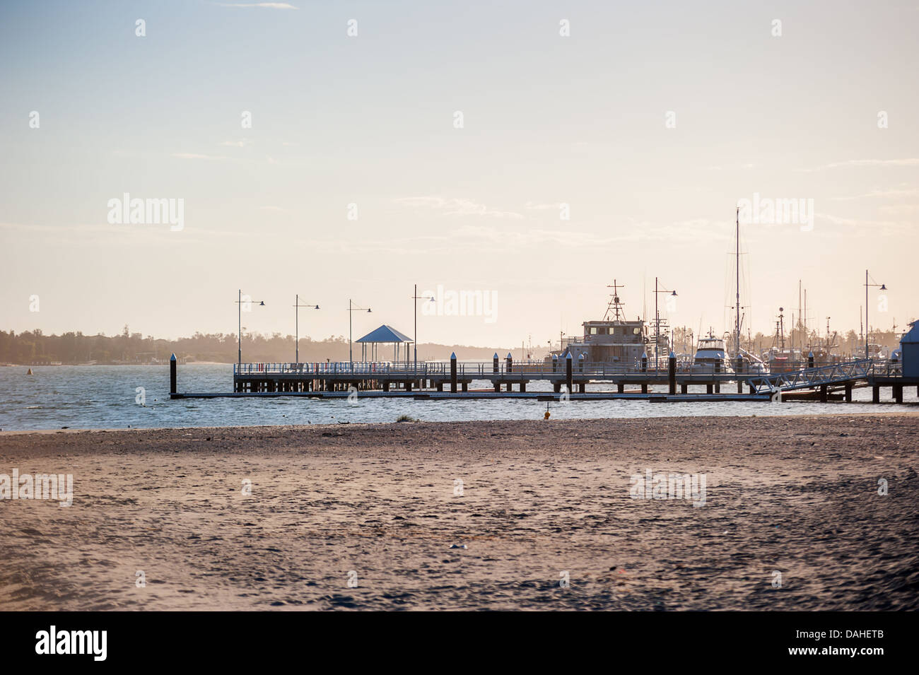 Der Bootshafen am Angelgewässer Stadt- und Touristenzentrum von Lakes Entrance in Gippsland, Victoria. Stockfoto