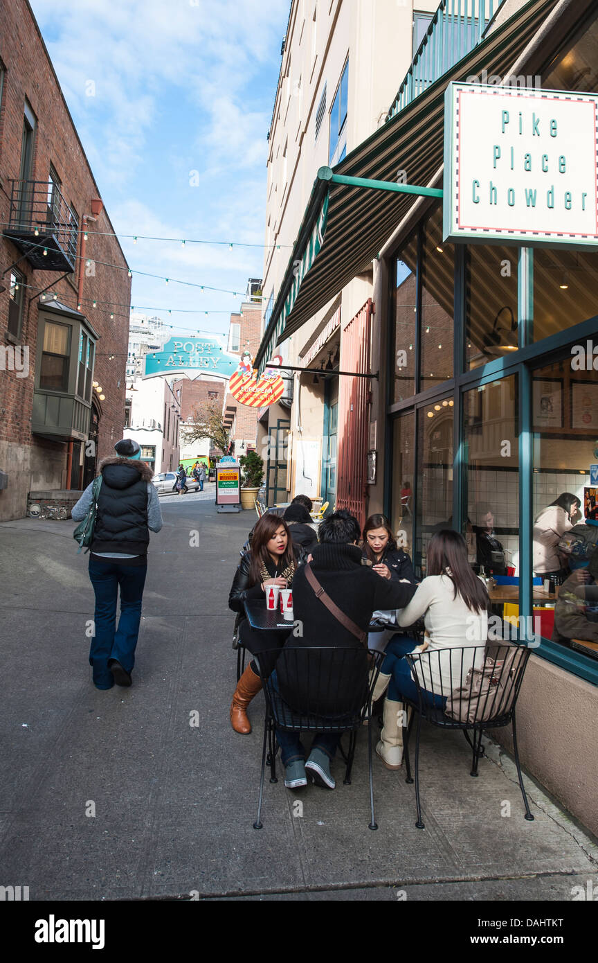Post-Gasse Restaurant Pikes Ort Bauernmarkt, Seattle, Washington, USA. Stockfoto