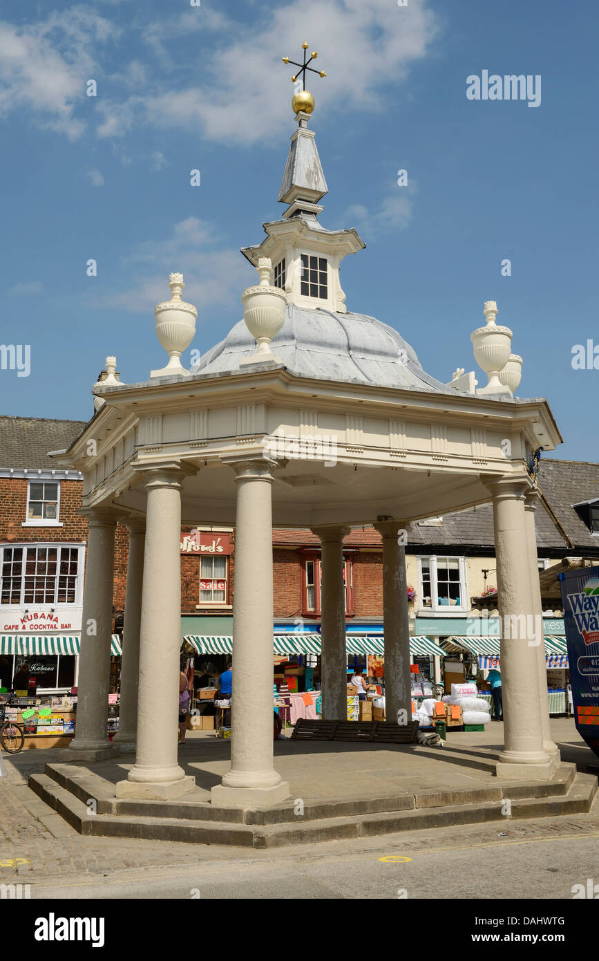 Das Market Cross im Stadtzentrum von Beverley Stockfoto