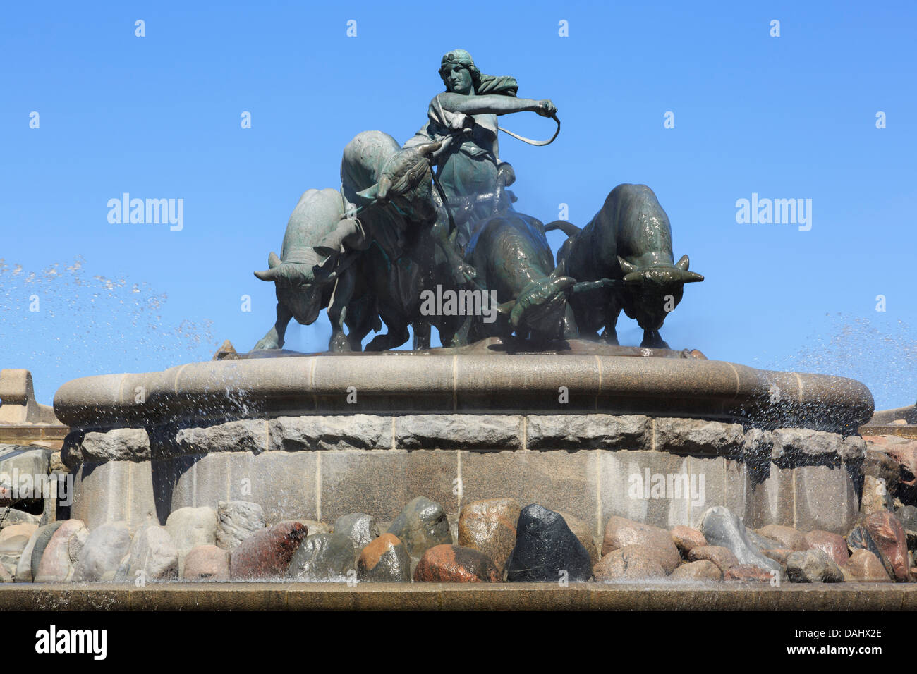 Gefion Springbrunnen Gefionspringvandet Statue, die legendären nordischen Göttin fahren vier Rinder. Nordre Toldbod Kopenhagen Dänemark Stockfoto