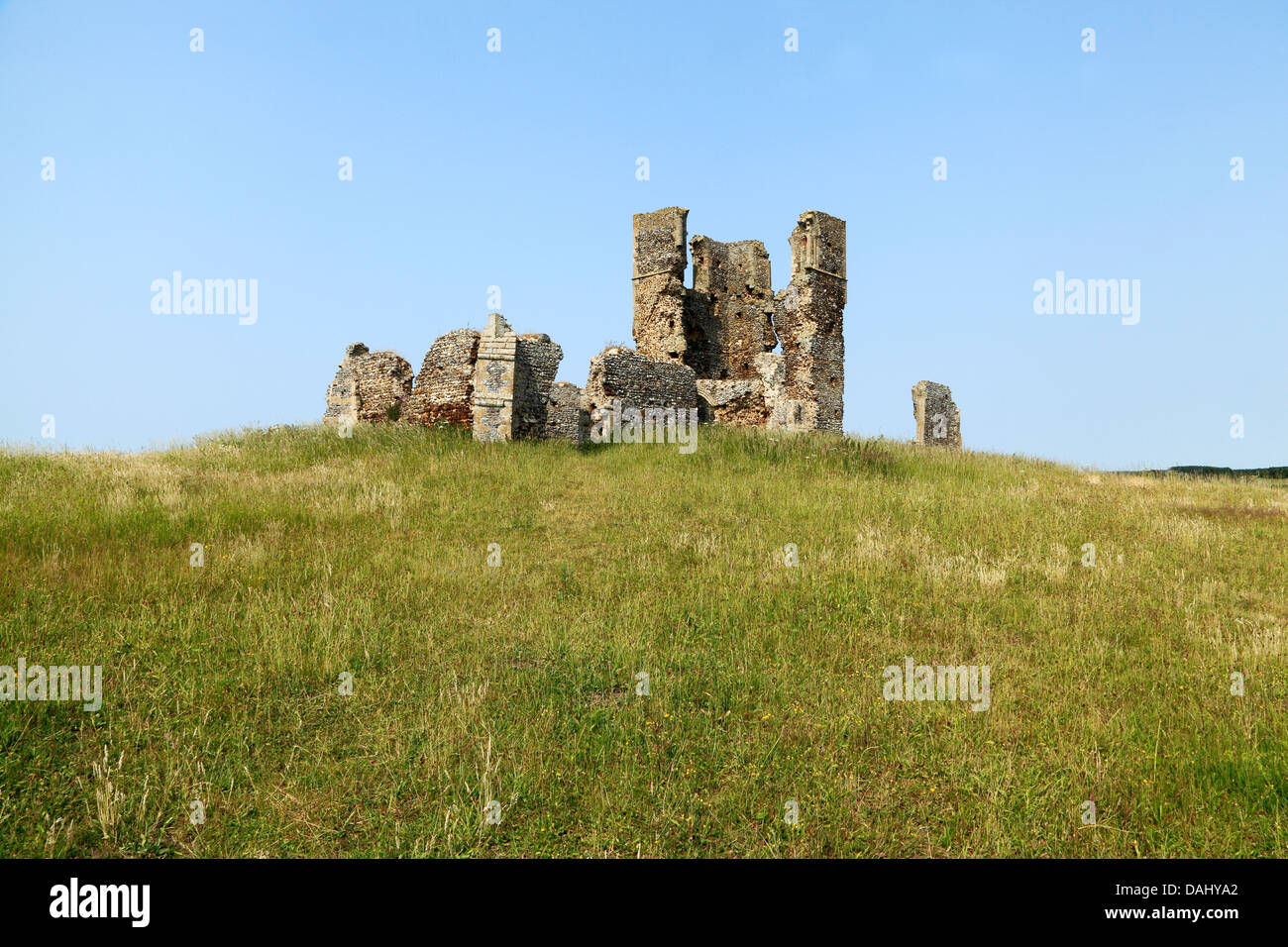 Bawsey, Norfolk, Ruinen von Norman Kirchturm, England UK englische mittelalterliche Kirchen verloren Wüstung Dörfer ruiniert Stockfoto