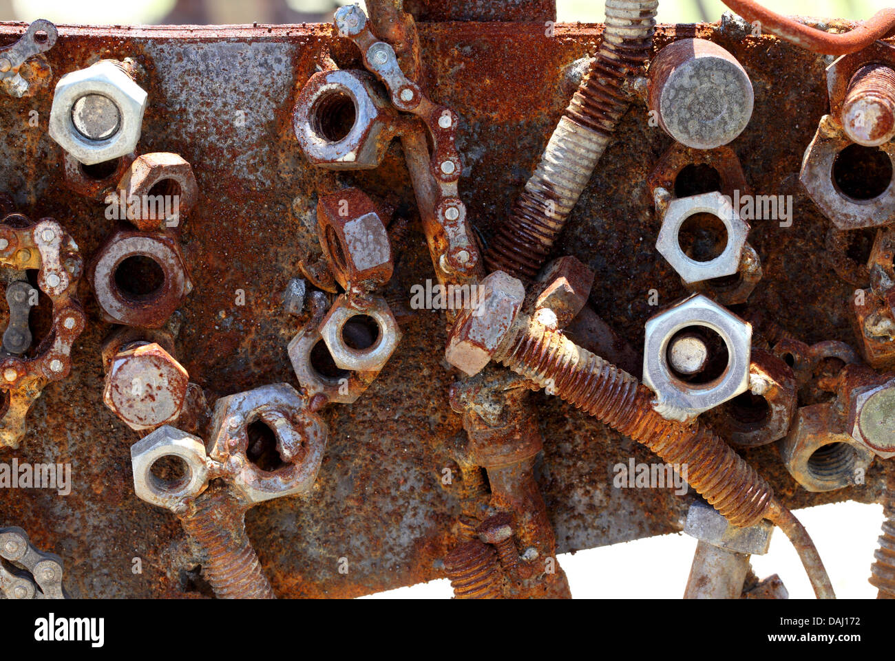 Rostige Schrauben und Muttern auf eine alte Maschinen Stockfoto