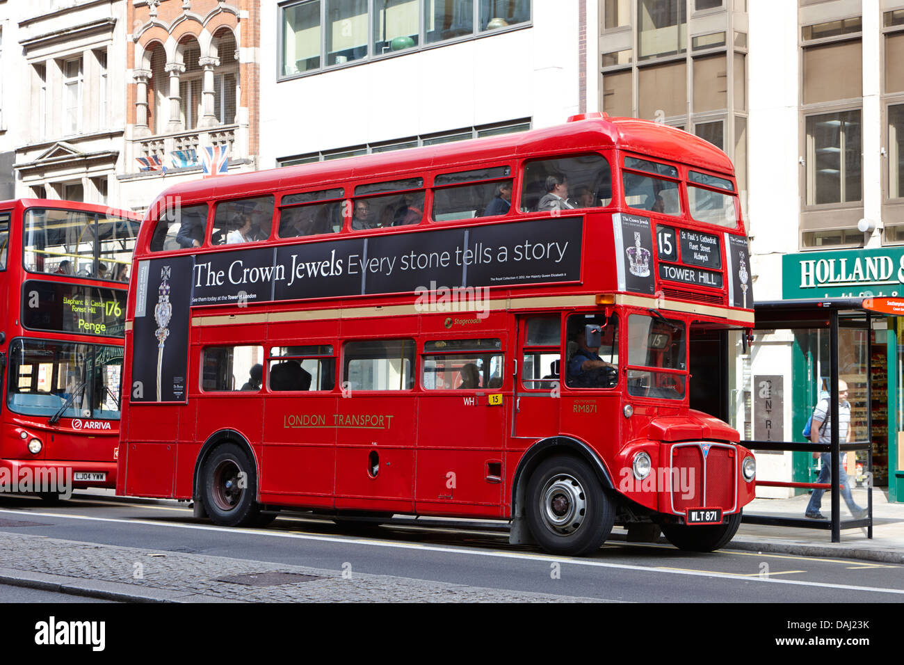 alten Londoner Routemaster Bus im Zentrum von London, England uk Stockfoto