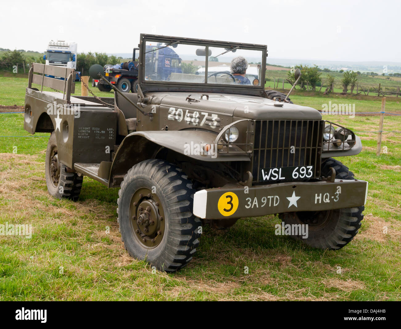 1940er Jahren amerikanischen Jeep auf einer landwirtschaftlichen Erbe Stockfoto