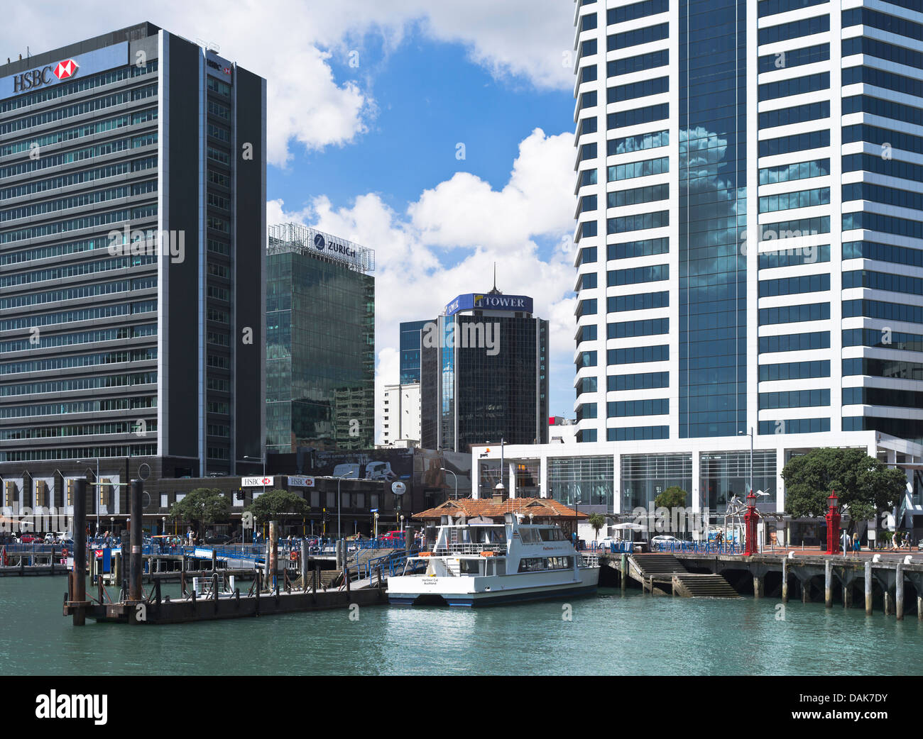 dh Auckland Hafen AUCKLAND NEW ZEALAND Auckland City Waterfront Wolkenkratzer Gebäude Hochhäuser Stockfoto