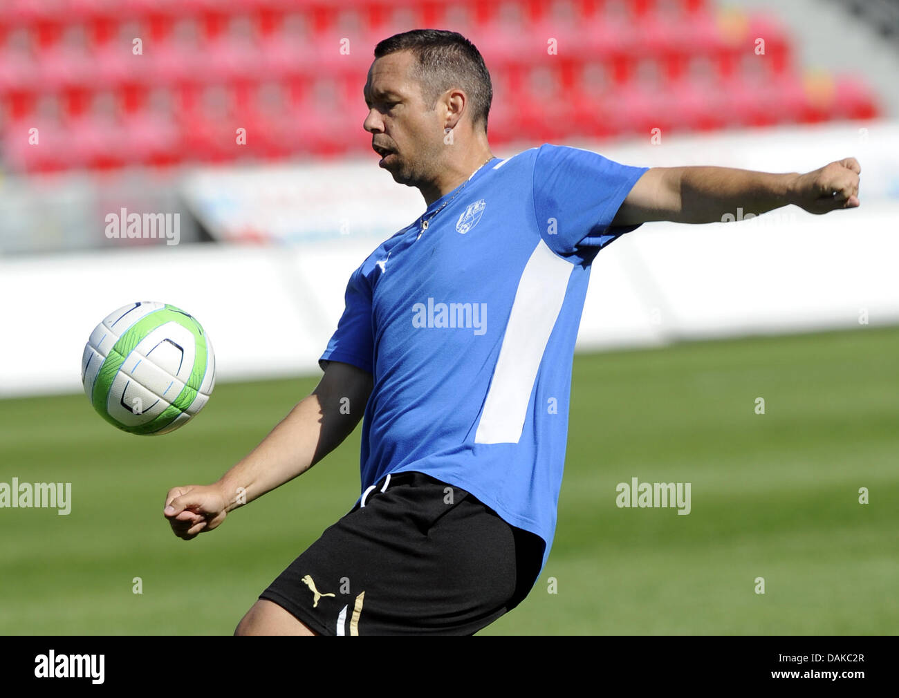 Medientag der FC Viktoria Plzen vor der 2. Qualifikationsrunde der Champions League-Fußball-Spiel gegen FK Zeljeznicar Sarajevo in Pilsen, Tschechien am 15. Juli 2013. Pavel Horvath abgebildet. (CTK Foto/Petr Eret) Stockfoto