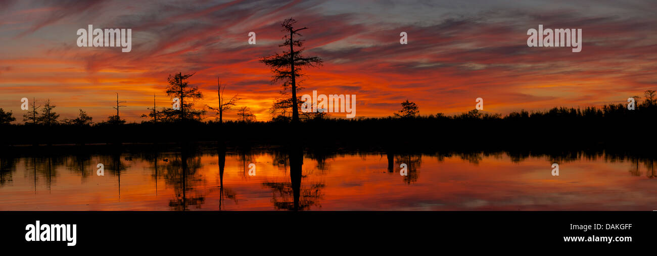 Verlorenen See Sonnenuntergang Panorama Stockfoto