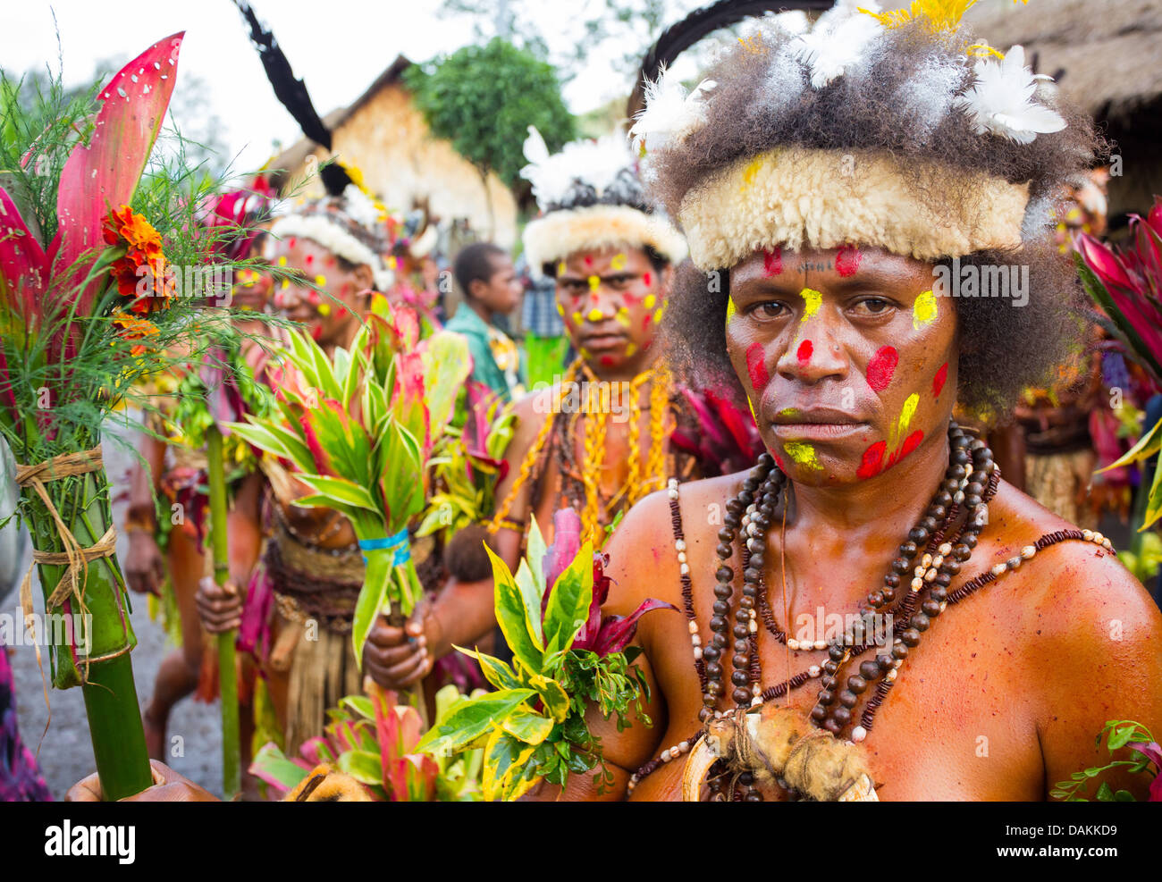 Frauen in den Stamm der Selehoto Alunumuno in traditionellen Stammes-Kleid, Hochland von Papua-Neu-Guinea Stockfoto