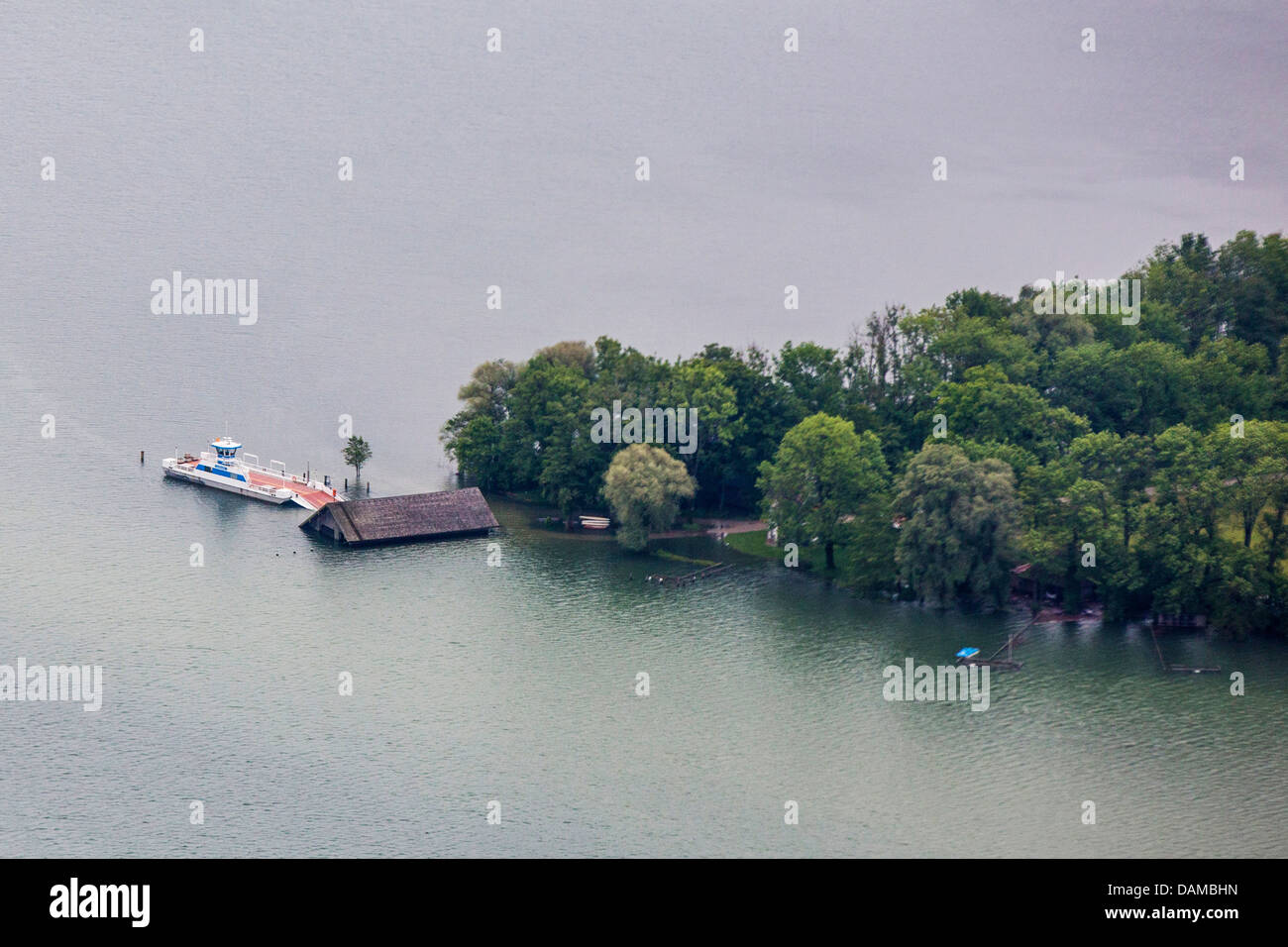 Insel-Herreninsel in Chiemsee See überflutet im Juni 2013, Deutschland, Bayern, See Chiemsee Stockfoto
