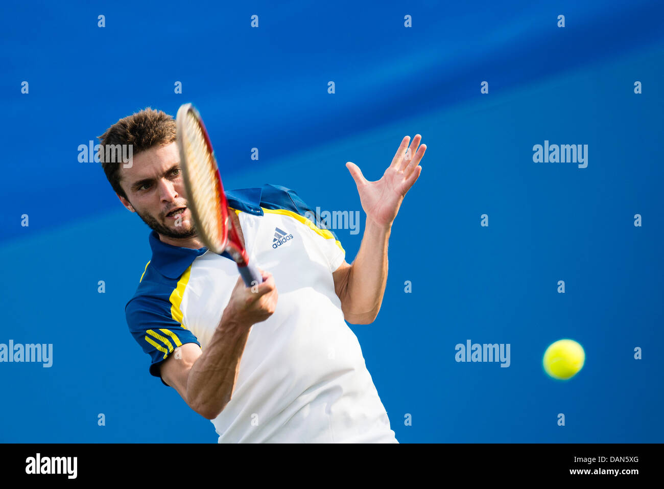 Gilles Simon von Frankreich in Aktion während Singles match Stockfoto