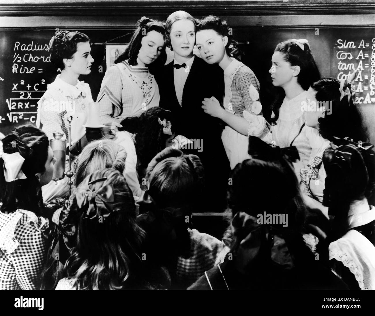 ALL DIES UND HIMMEL ZU (1940) BETTE DAVIS ANNE E TODD VIRGINIA WEIDLER JUNI LOCKHART ANATOLE LITVAK (DIR) ANTO 006 MOVIESTORE Stockfoto