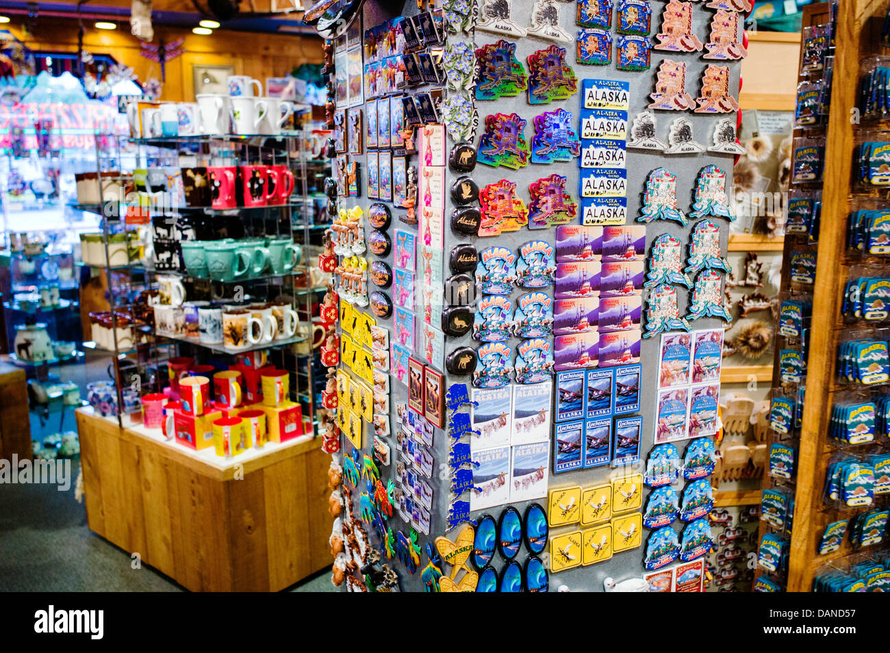 Schmuck, Geschenke und Souvenirs zum Verkauf, retail Store, Anchorage, Alaska, USA Stockfoto