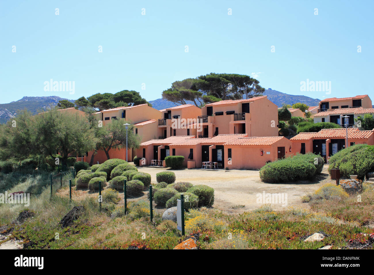 Sant Ambroggio Club Med Wohnungen, in der Nähe von Calvi, Korsika, Frankreich. Stockfoto