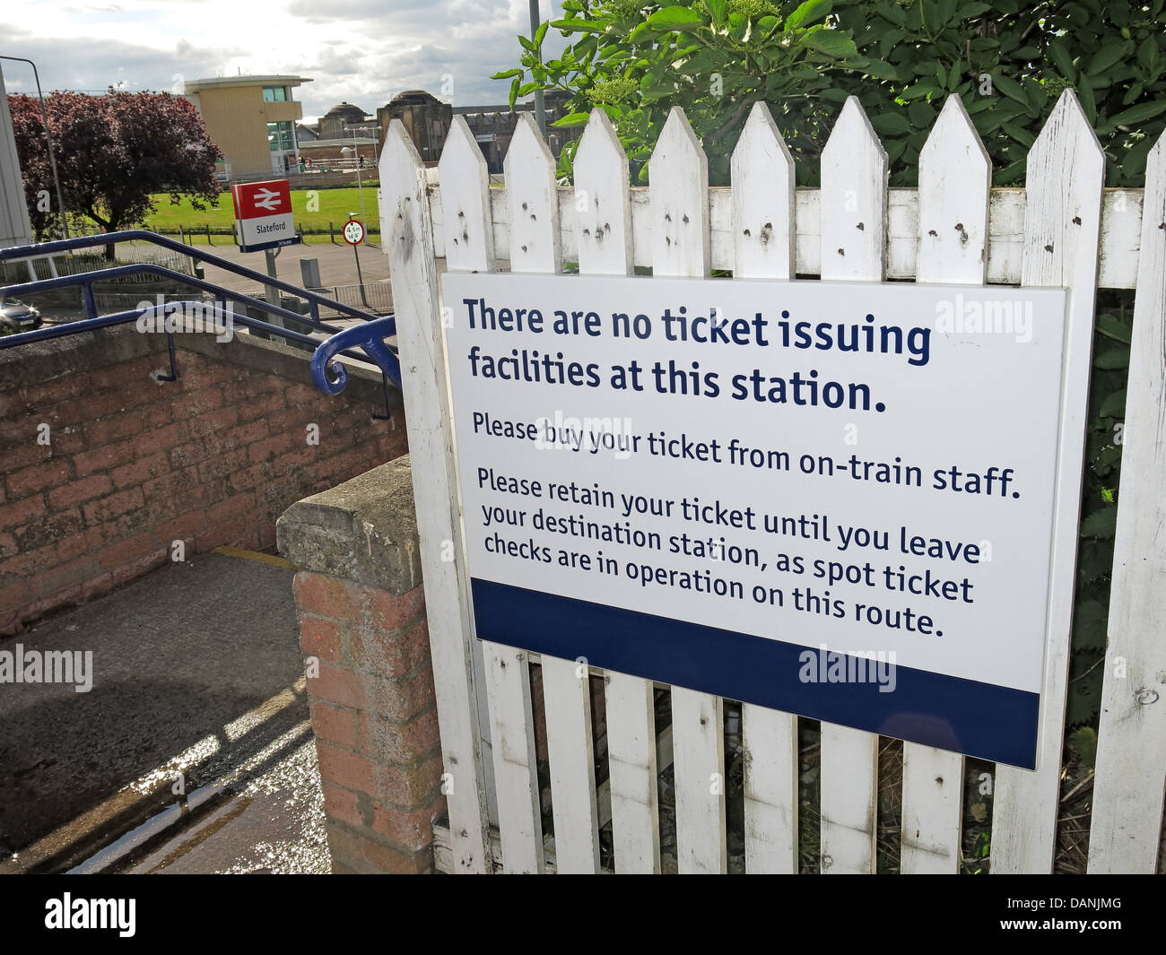 Ein Beispiel für nicht am Bahnhof Fahrkartenausgabe am Slateford, Edinburgh, Schottland, UK EH14 1BX Stockfoto