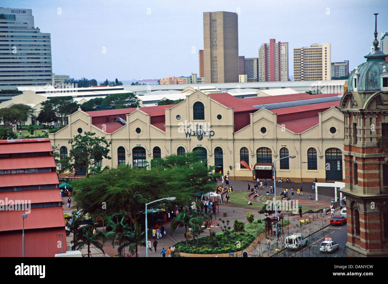 Das Workshop-Einkaufszentrum in Durban entstand aus einem alten Bahnhof im Rahmen der Stadterneuerung Stockfoto