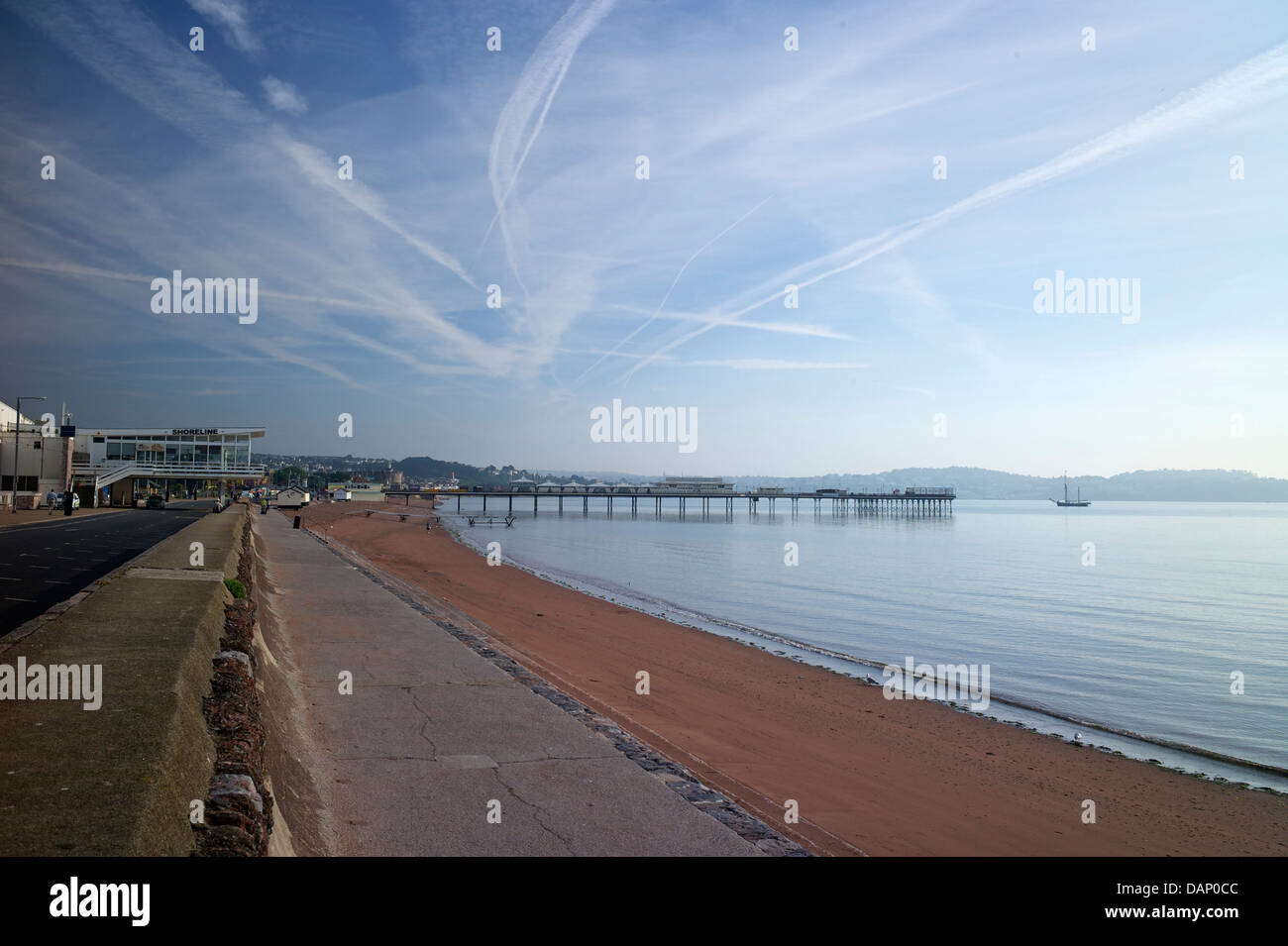 Die Esplanade und Pier in Paignton, Devon, UK Stockfoto