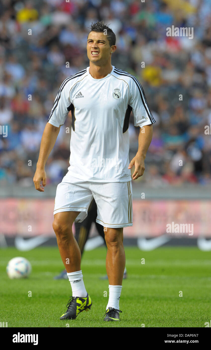 Reals Cristiano Ronaldo während der freundliche Fußball match zwischen Hertha BSC und Real Madrid im Olympiastadion in Berlin, Deutschland, 27. Juli 2011. Foto: Soeren Stache dpa Stockfoto