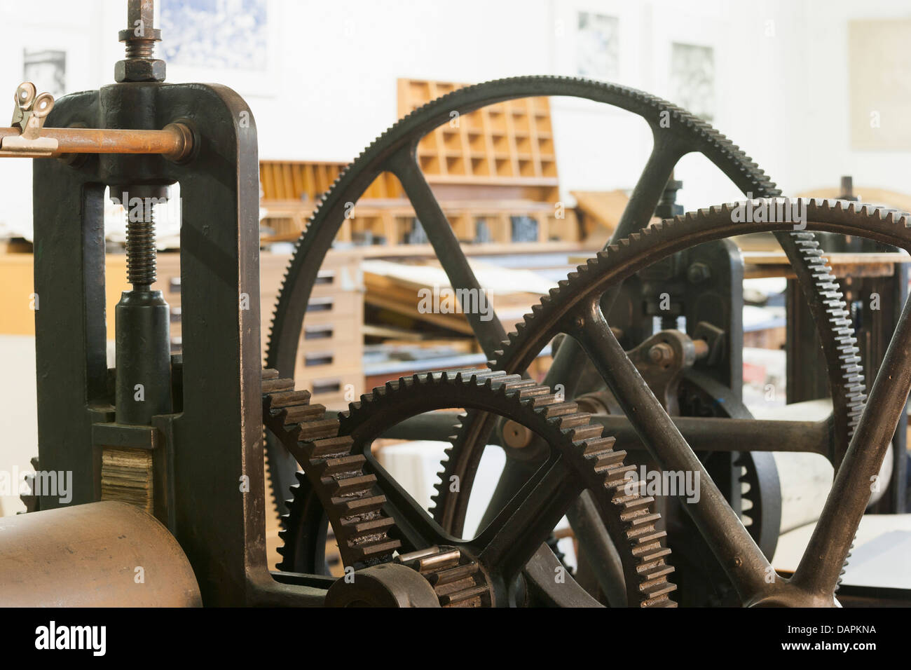 Deutschland, Bayern, Detail der Maschinenteil am alten Druckerei Stockfoto