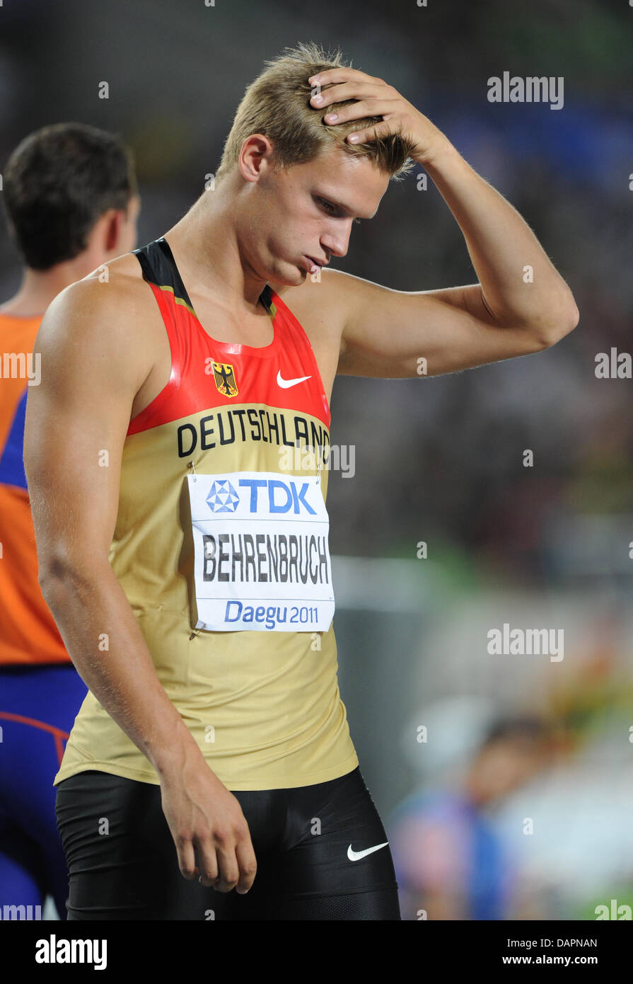 Pascal Behrenbruch Deutschlands reagiert bei Hochsprung Zehnkampf-Wettbewerb bei der 13. IAAF Weltmeisterschaften in der Leichtathletik in Daegu, Südkorea, 27. August 2011. Foto: Rainer Jensen Dpa +++(c) Dpa - Bildfunk +++ Stockfoto