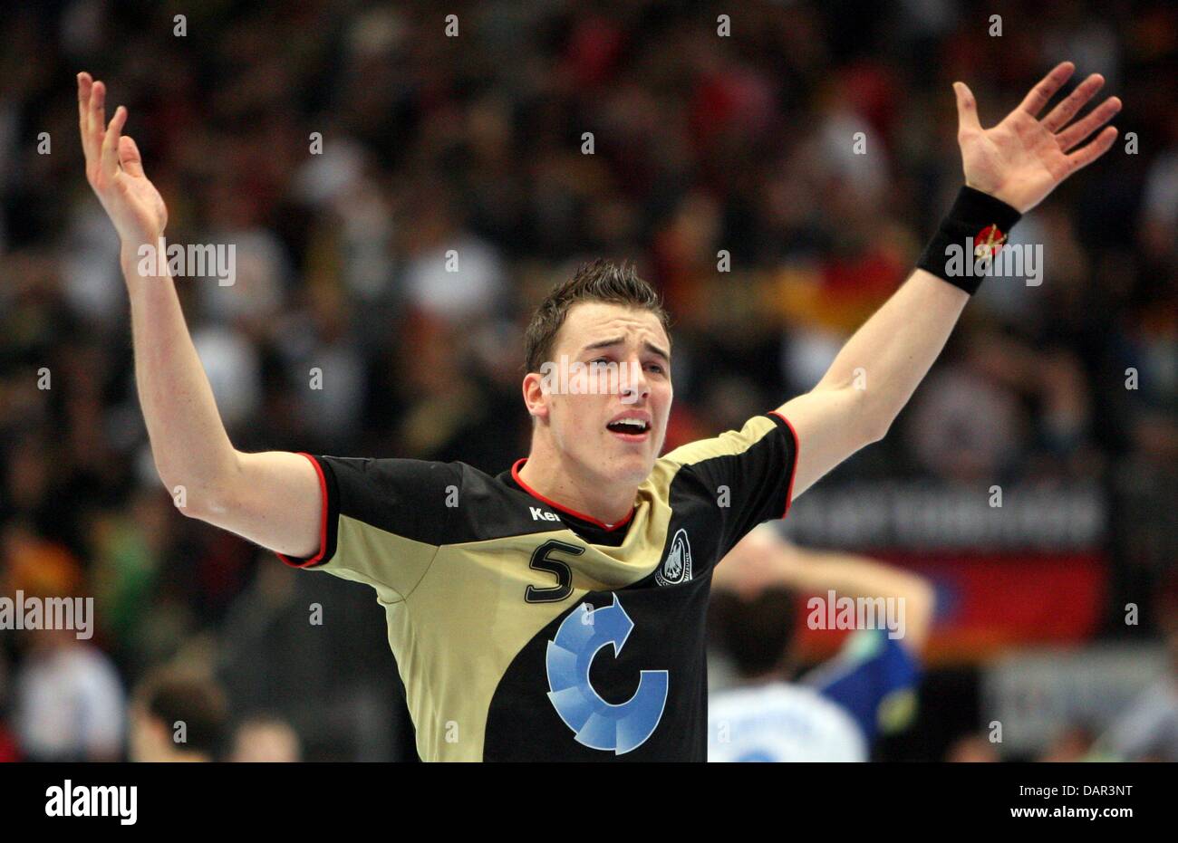 Deutschlands Dominik Klein gestikuliert während 2007 Handball-WM Halbfinale Deutschland Vs Frankreich am Kölnarena in Köln, Deutschland, Donnerstag, 1. Februar 2007. Foto: Franz-Peter Tschauner Stockfoto