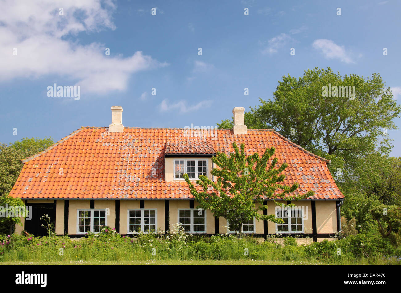 Landhaus mit Garten in Melsted auf Bornholm, Dänemark Stockfoto