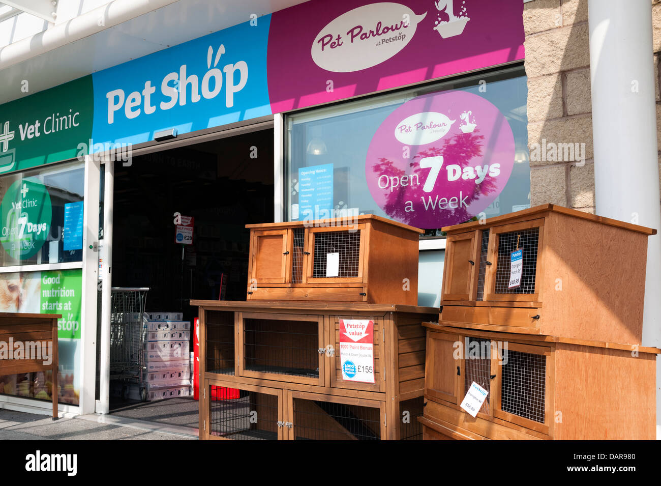 Petshop Shop in Telford, Großbritannien. Stockfoto