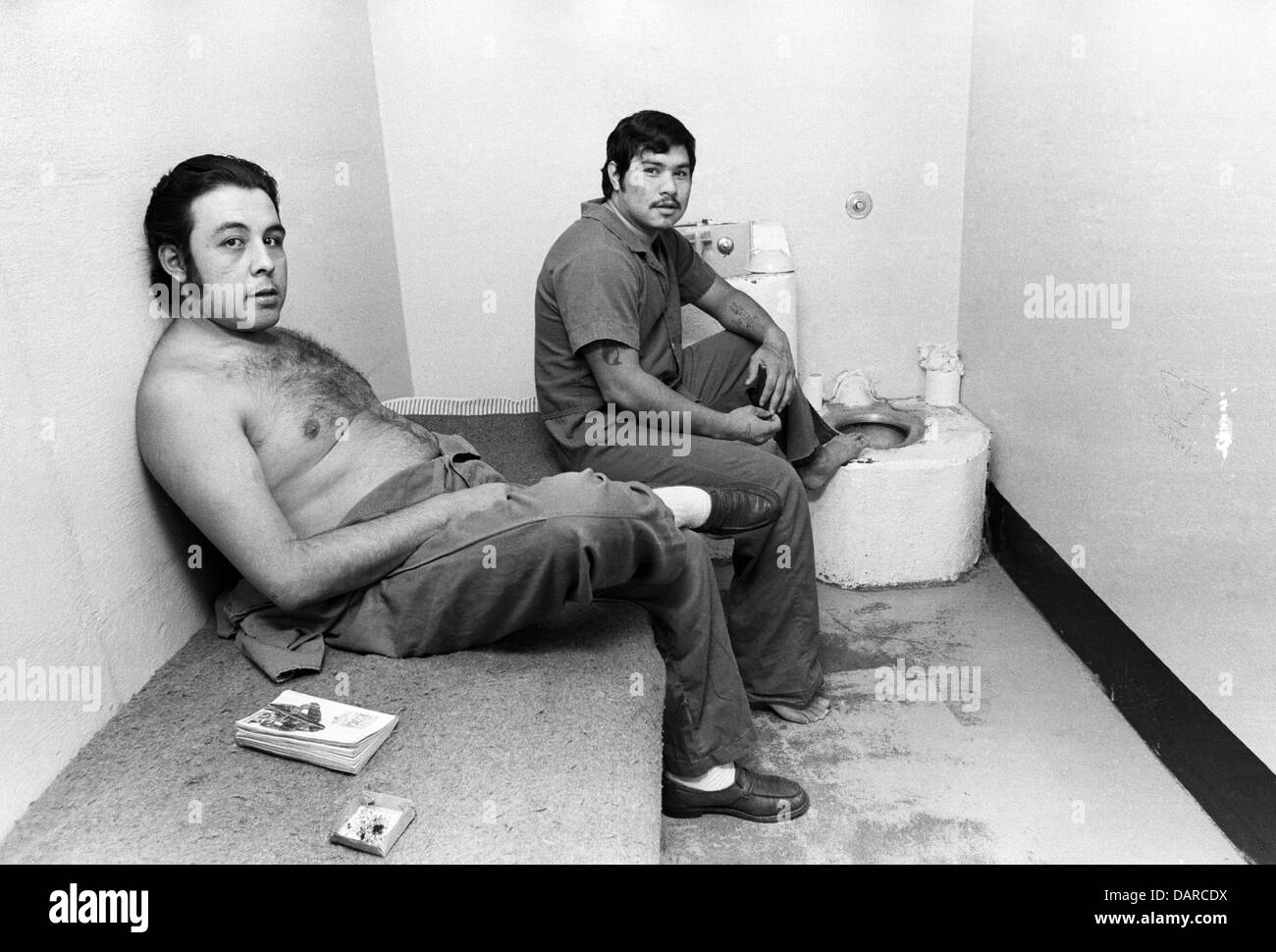 Häftlinge in die maximale Sicherheit Flügel in eine winzige 6 x 9 Zellen in New Mexico State Prison in der Nähe von Santa Fe, 1978. Stockfoto
