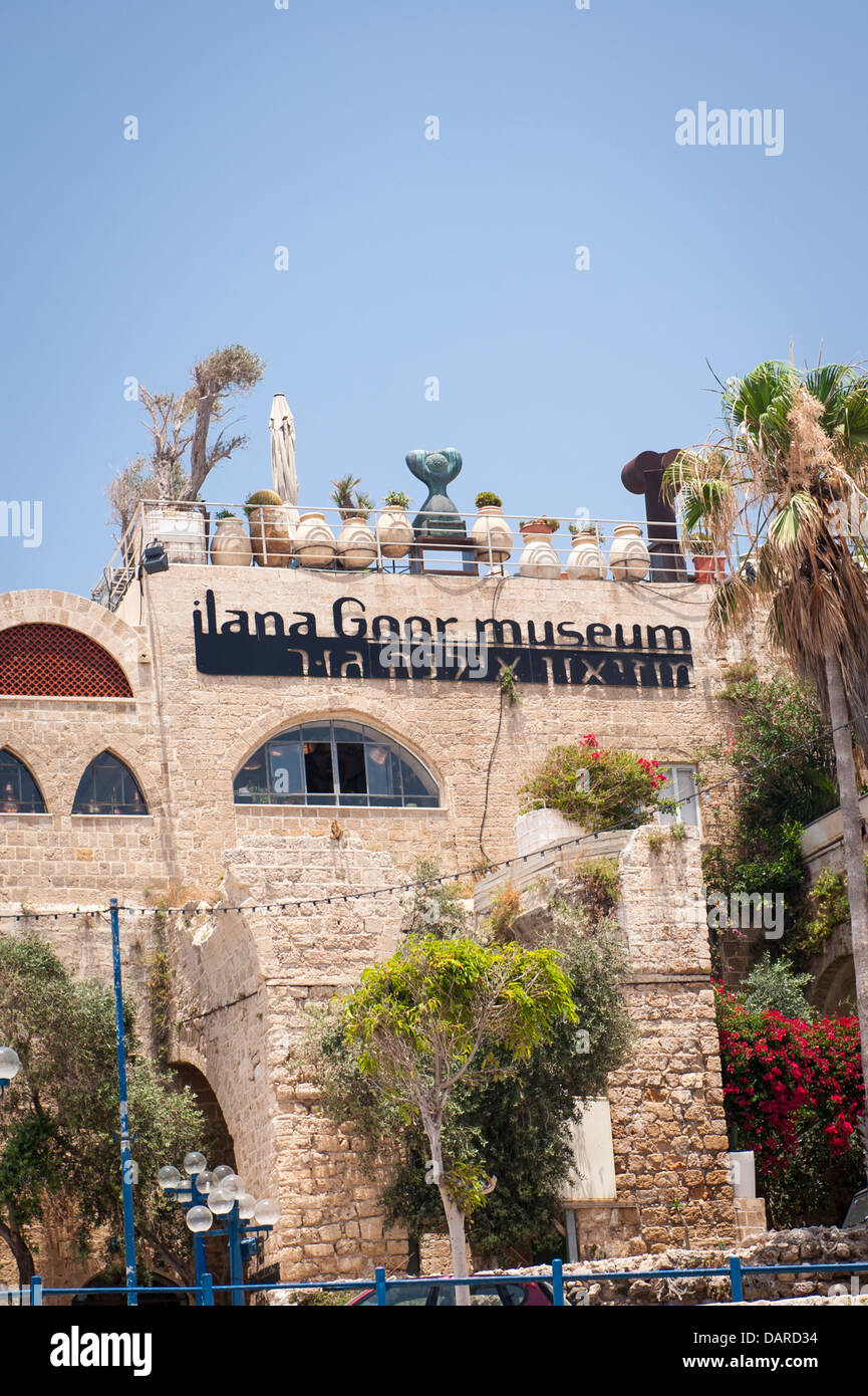 Israel, Altstadt von Jaffa Jafo, Detail Ilana Goor Museum für moderne zeitgenössische Kunstgemälde Skulpturen Statuen Keramik Keramik Stockfoto