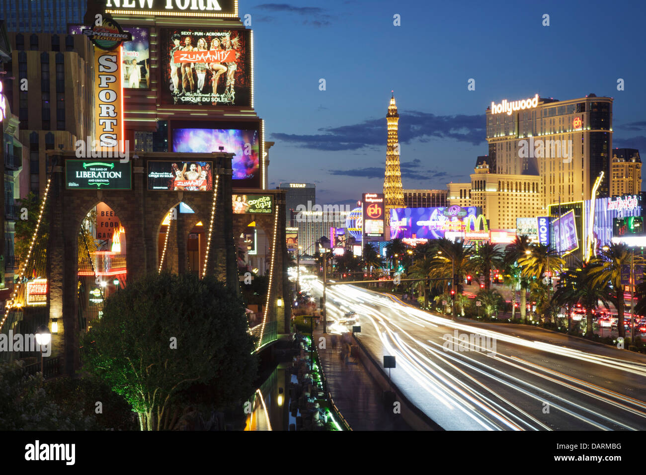 USA, Nevada, Las Vegas, New York New York Hotel und Las Vegas Boulevard Stockfoto