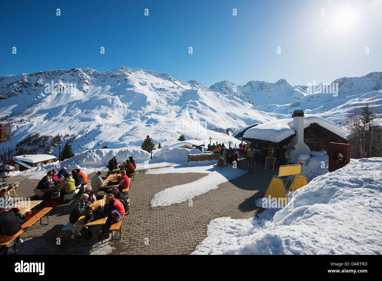 Europa, Schweiz, Graubünden, Arosa Mountain Resort, Bergrestaurant Stockfoto
