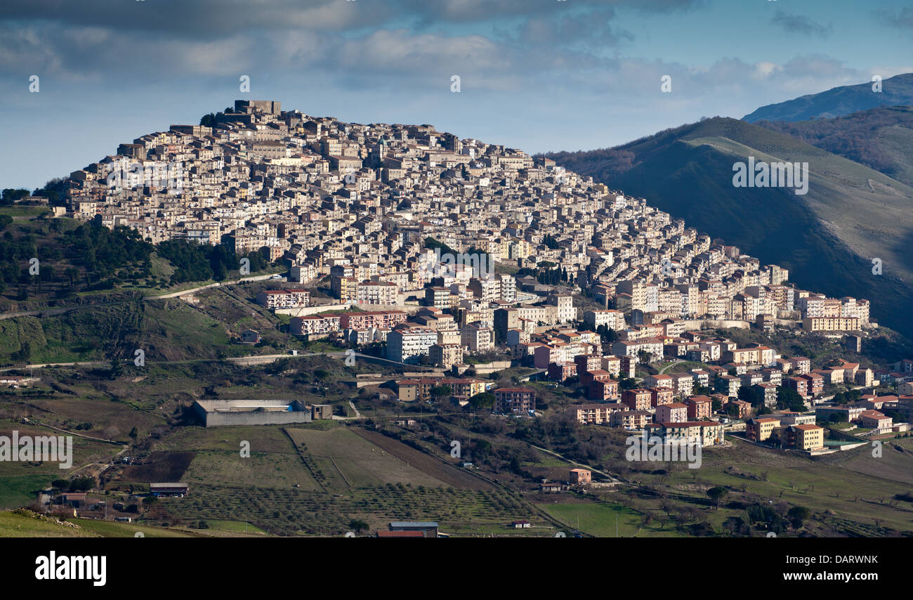 Berg-Stadt von Gangi auf der Madonie-Gebirge in der Provinz von Palermo, Sizilien. Stockfoto