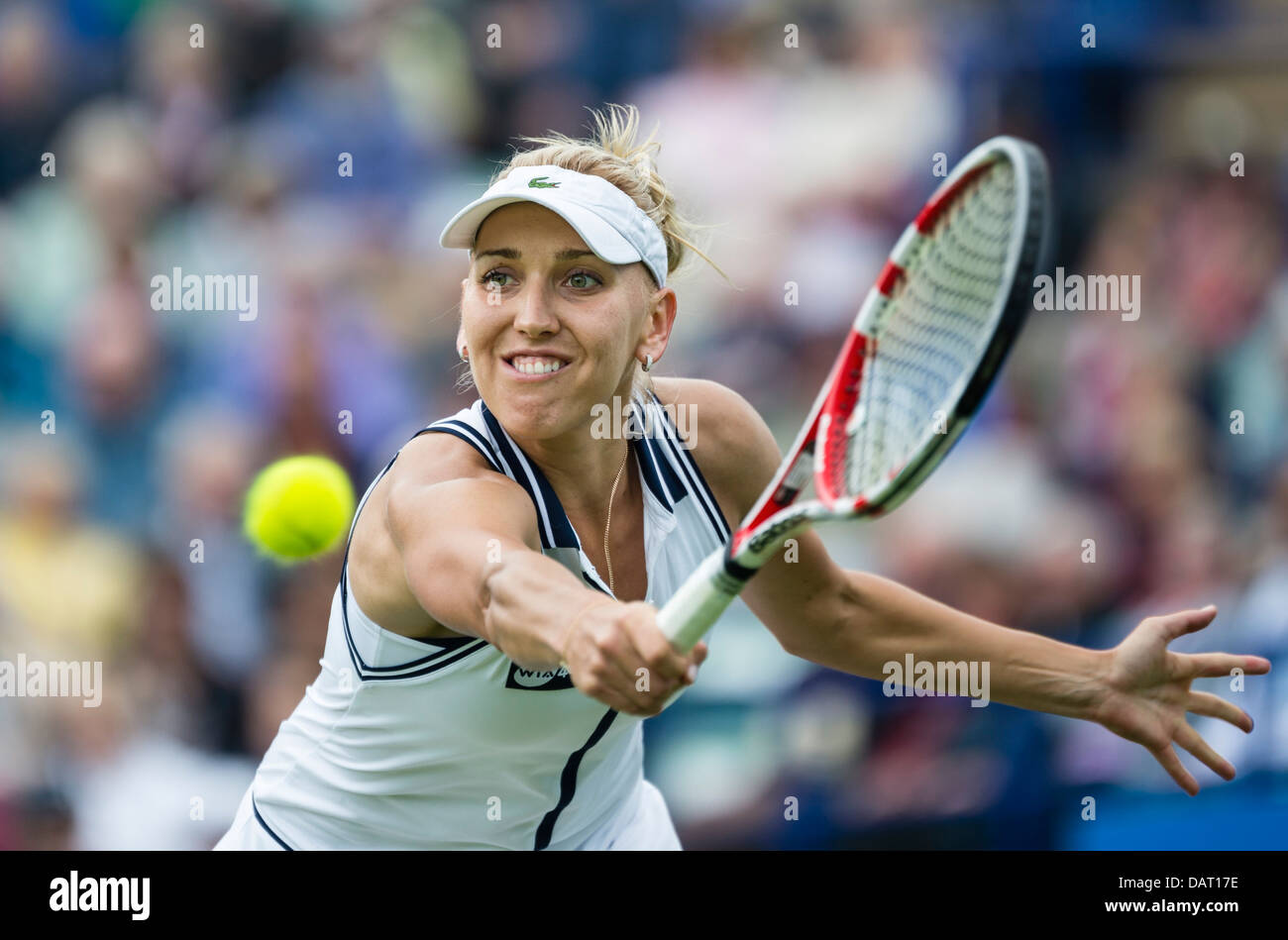 Elena Vesnina Russlands in Aktion spielen Rechtshänder Rückhand Einzelaufnahme während Einzel-Match spielen Stockfoto