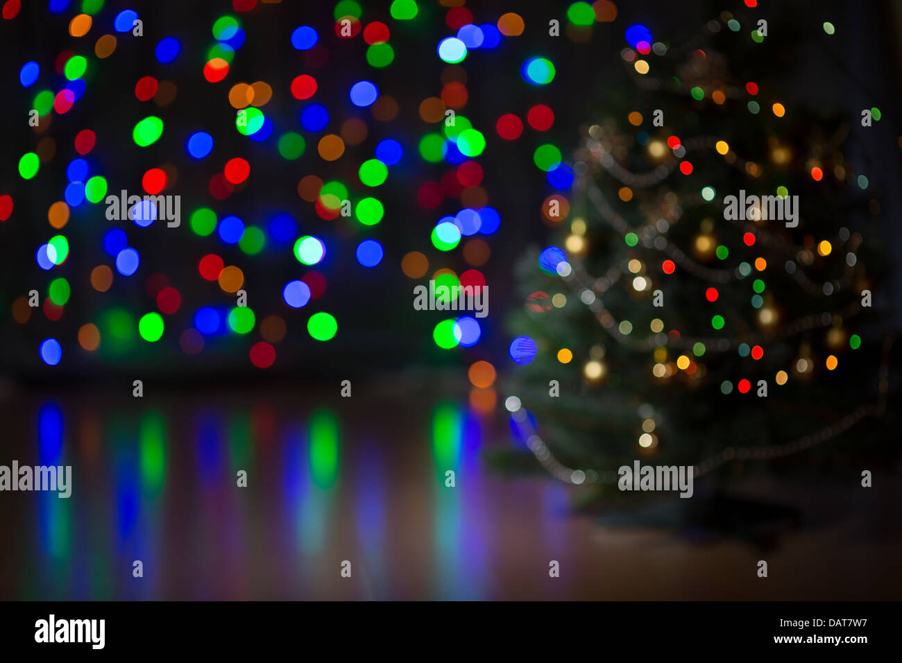 Weihnachtsbaum unscharf Hintergrund Stockfoto