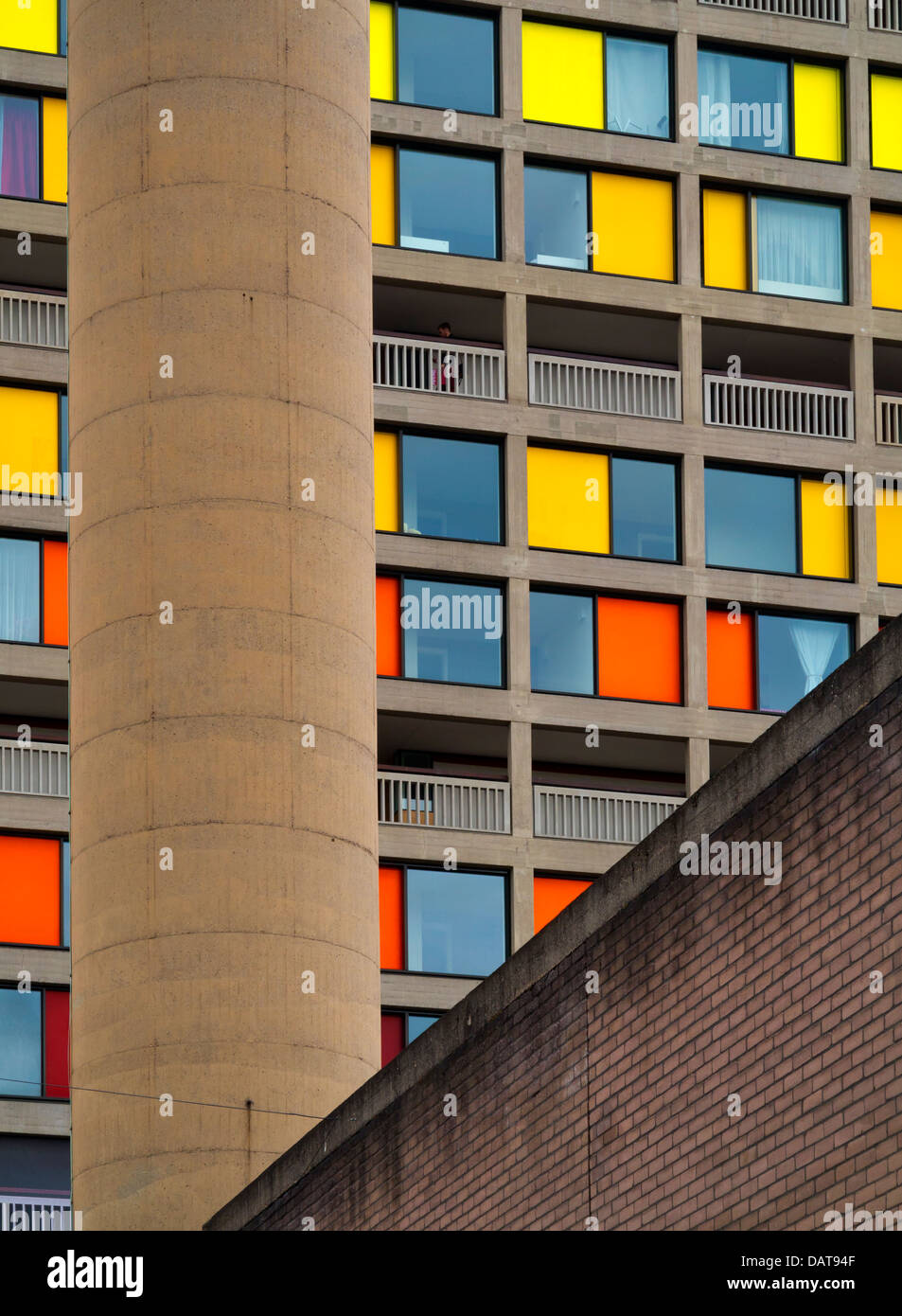 Detail der Park Hill Wohnungen Sheffield England UK unter Denkmalschutz wurde 1961 eröffnet und renoviert von Urban Splash Stockfoto