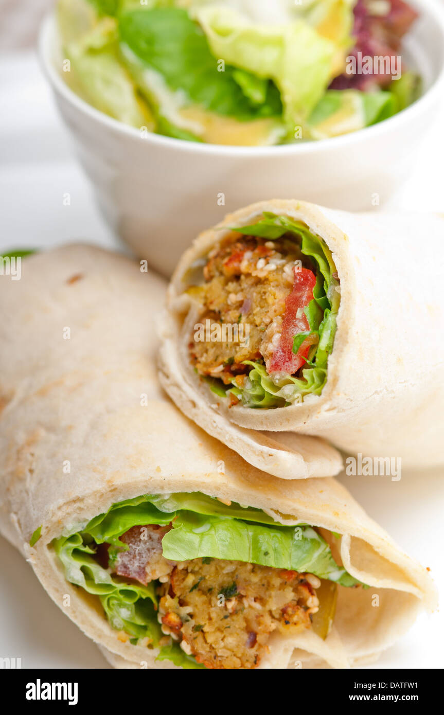 Falafel Pita Brot Roll Wrap Sandwich traditionelle arabische Nahost ...