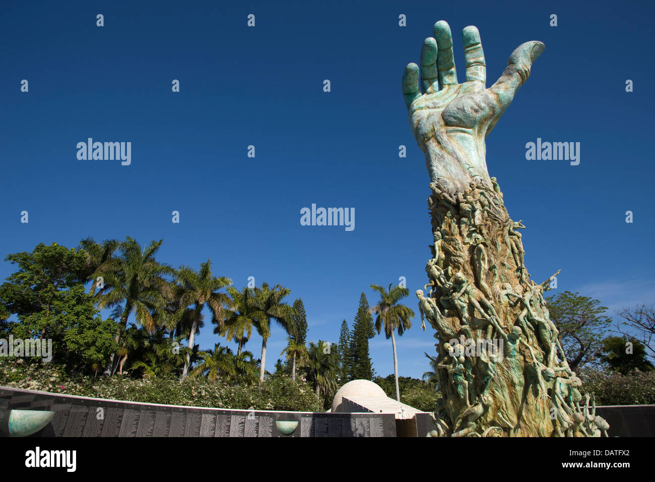 HOLOCAUST MEMORIAL SKULPTUR (© Kenneth Treister 1990) MIAMI BEACH, Florida USA Stockfoto