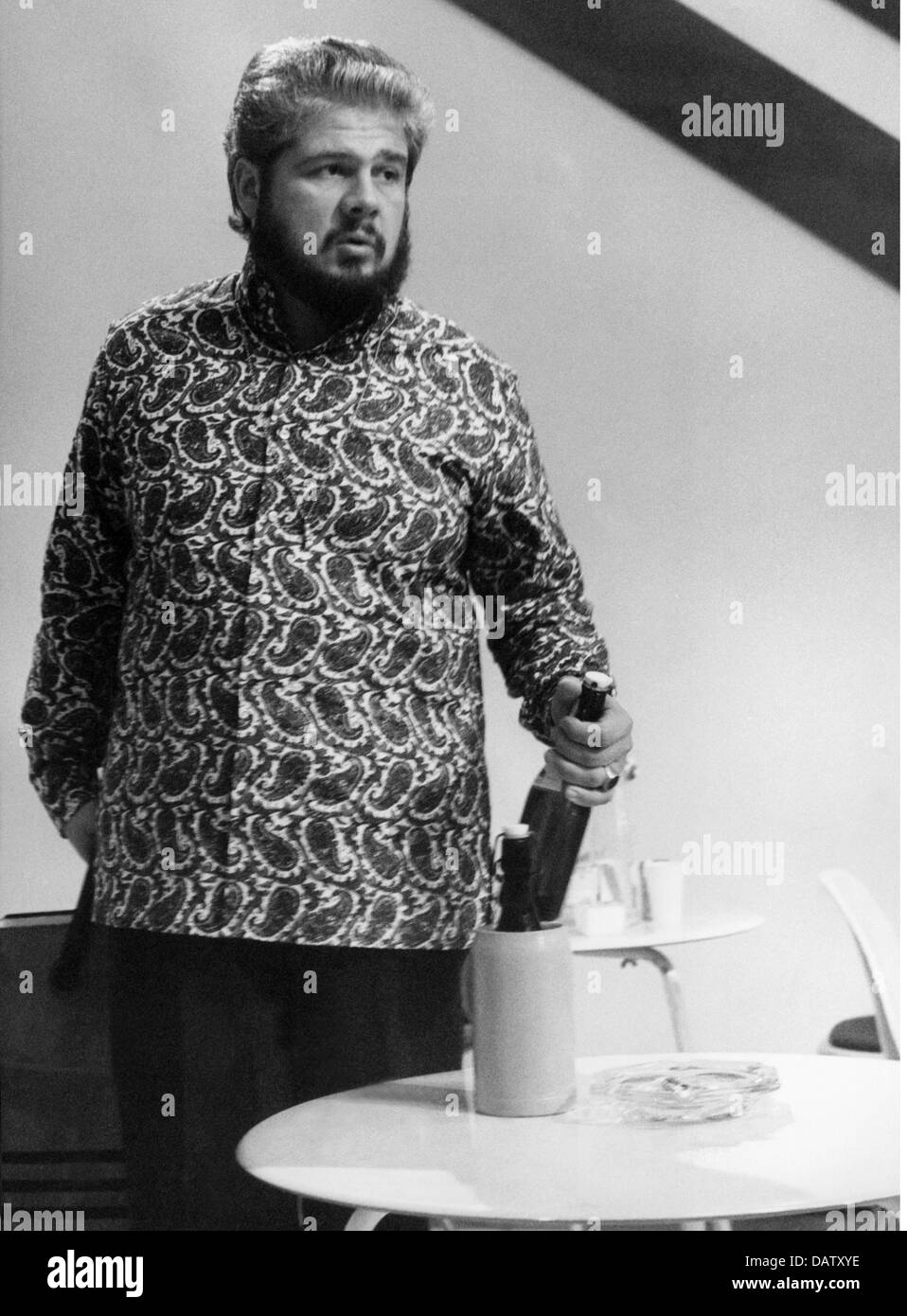Ramsey, Bill, * 17.4.1931, US-amerikanischer Sänger und Schauspieler, halbe Länge, in der TV-Show 'Dalli Dalli', ZDF, DEU 16.12.1971, Stockfoto