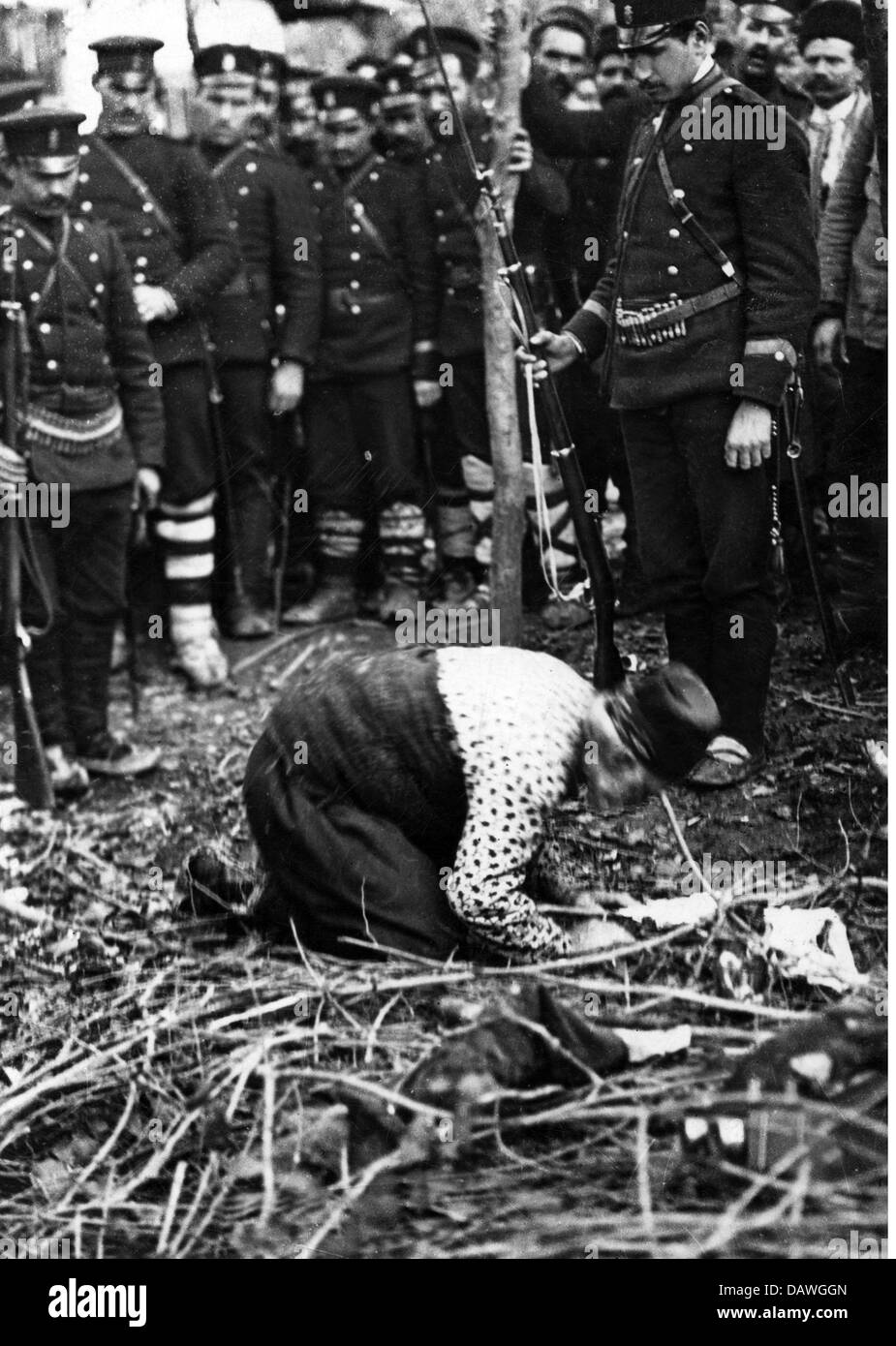 Ereignisse, erster Weltkrieg / 1. Weltkrieg, Ostfront, österreichischer Spion nach Verhören russischer Soldaten, 1915, Zusatzrechte-Clearences-nicht vorhanden Stockfoto