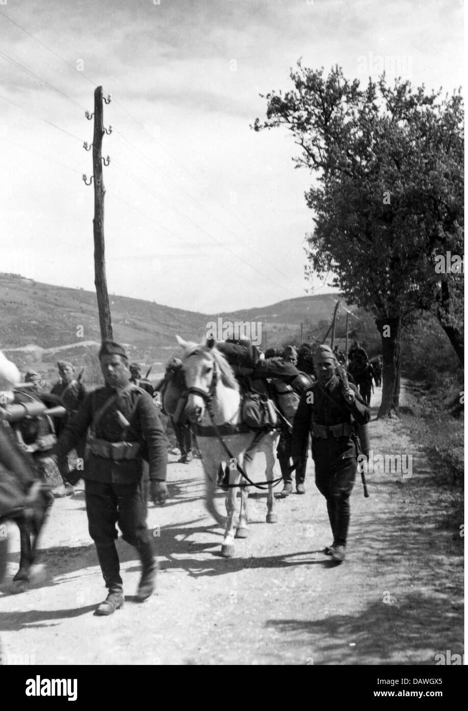 Ereignisse, 2. Weltkrieg, Griechenland, Balkan-Kampagne 1941, bulgarische Soldaten auf dem marsch bei Aitos, April / Mai 1941, zusätzliche-Rechte-Clearences-nicht verfügbar Stockfoto