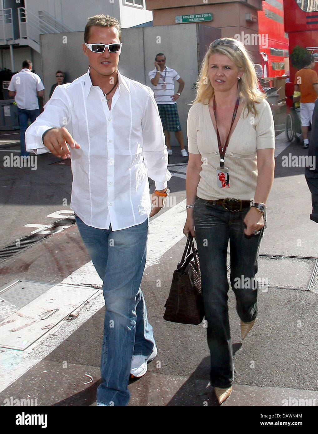 Ehemalige Formel1 pilot Michael Schumacher und seine Frau Corinna