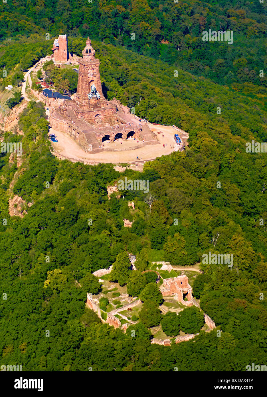 Cochem-Ruinen, obere und untere Burg, Kyffhäuser Denkmal, Kyffhäuser-Berg, Thüringen Stockfoto