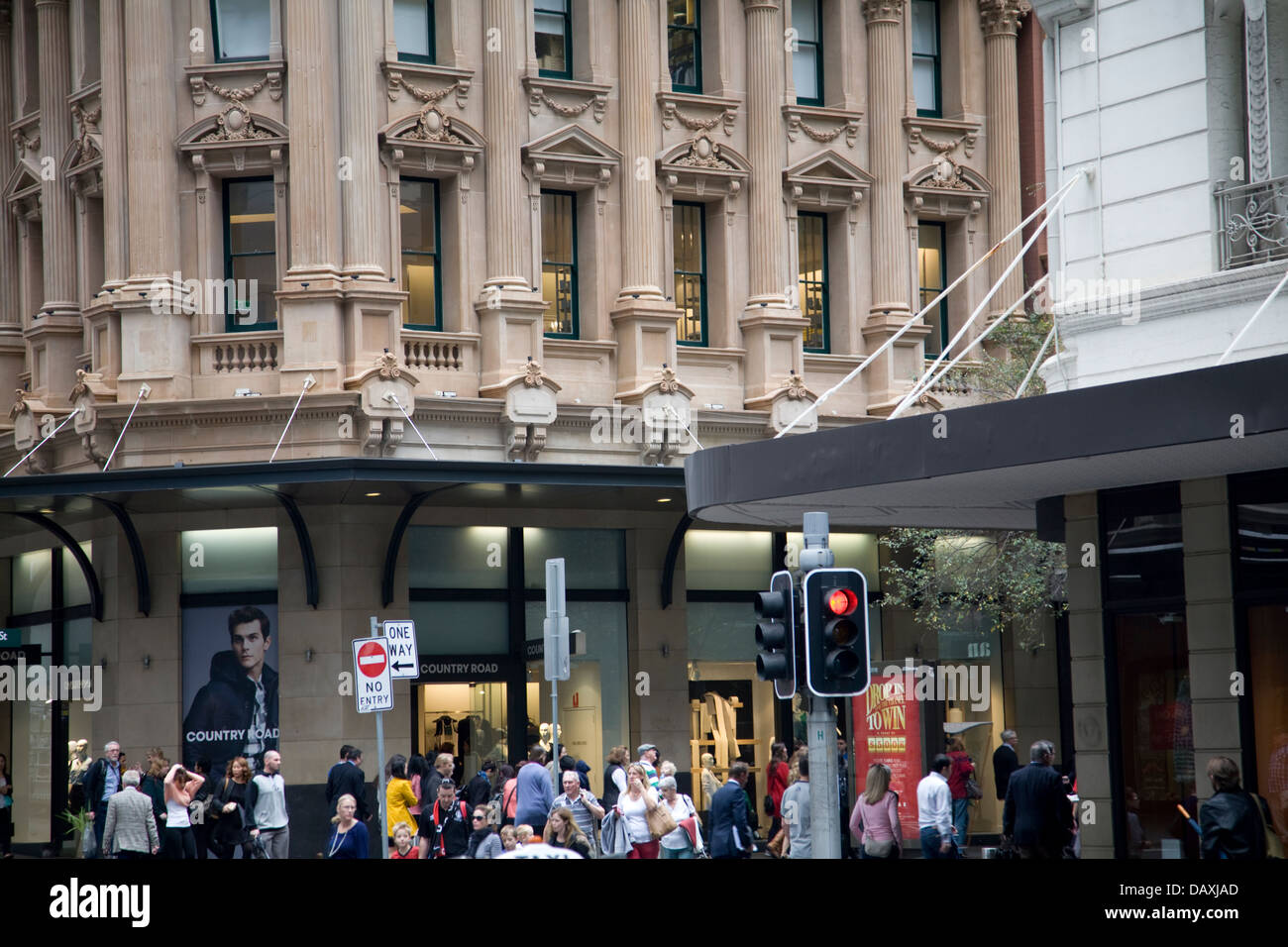 Einzelhandel-Einkaufszone in Sydney, Ecke Pitt Street und King street, Australien Stockfoto